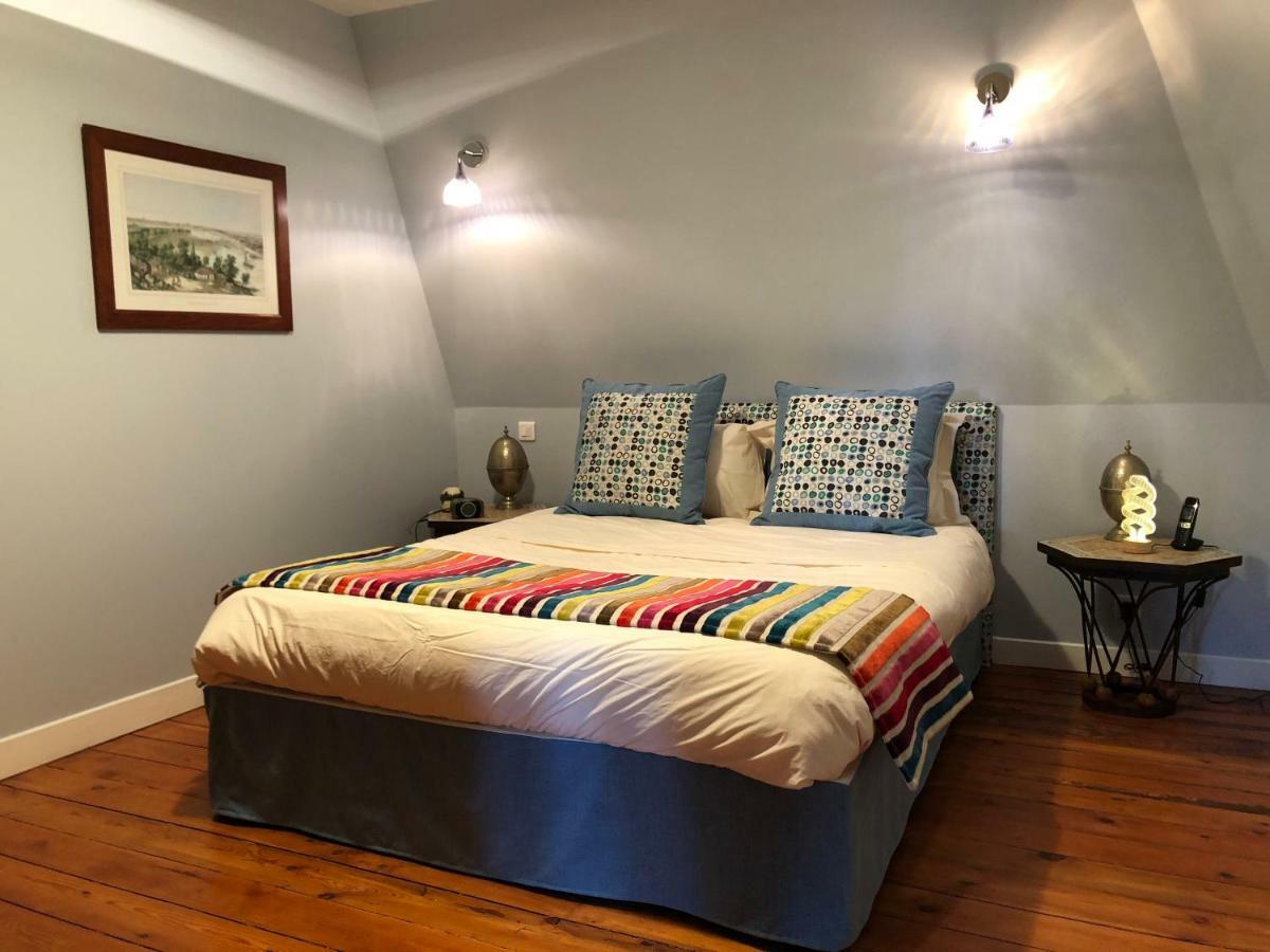 เล ช็องบร์ โดต ดู โดแมน ดู ปาชา Bed & Breakfast Beautiran ภายนอก รูปภาพ